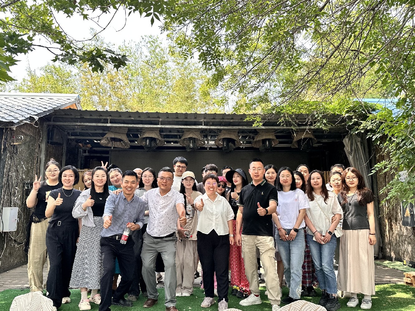 智聯數字┃露營嗨翻天，點燃團隊熱血激情！